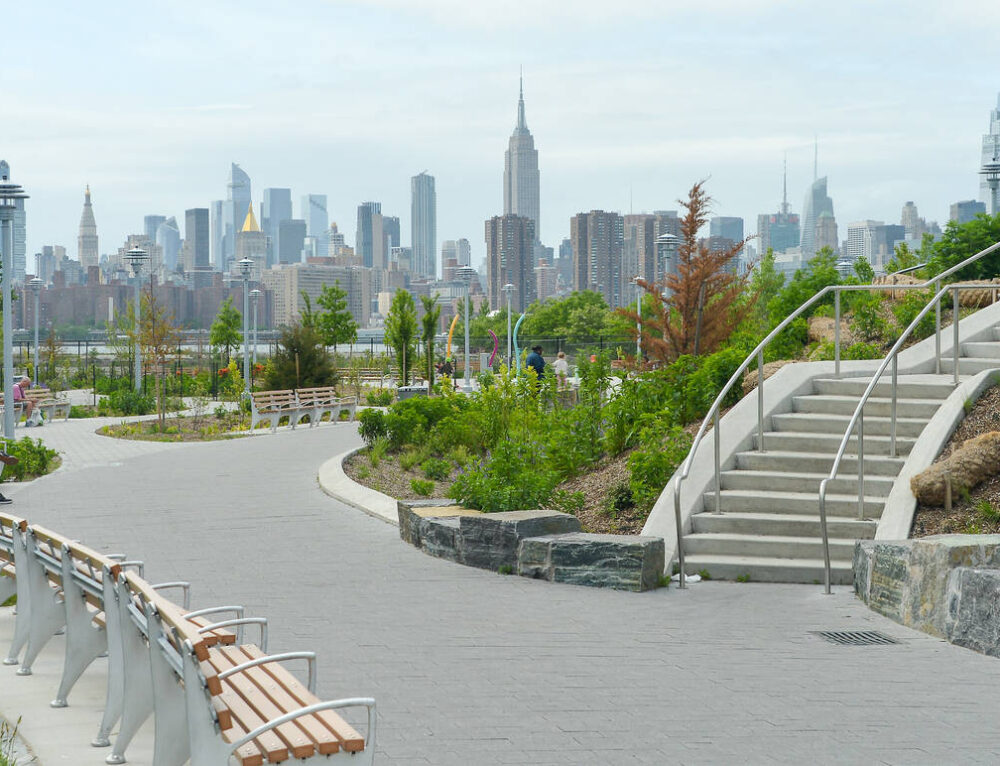 Designs for Bushwick Inlet, Box Street Parks Unveiled to Mixed Feedback ...
