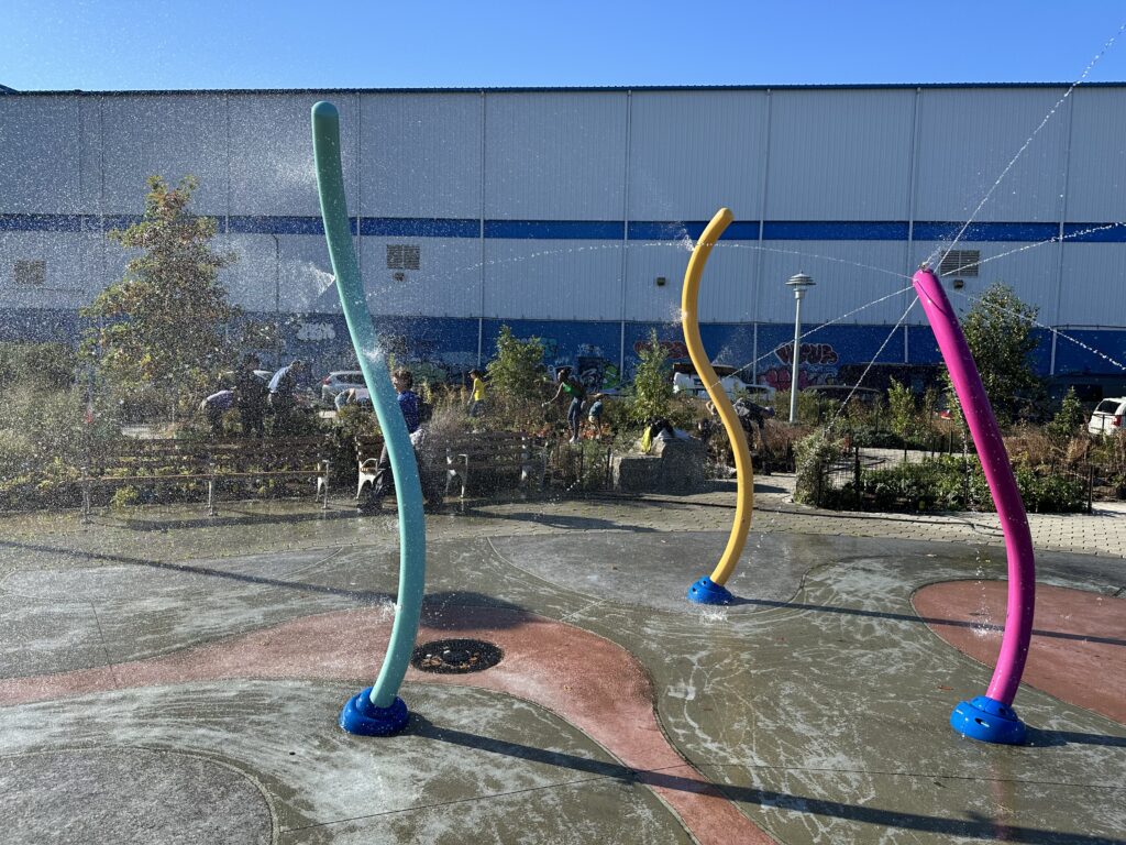 50 Kent water spray area